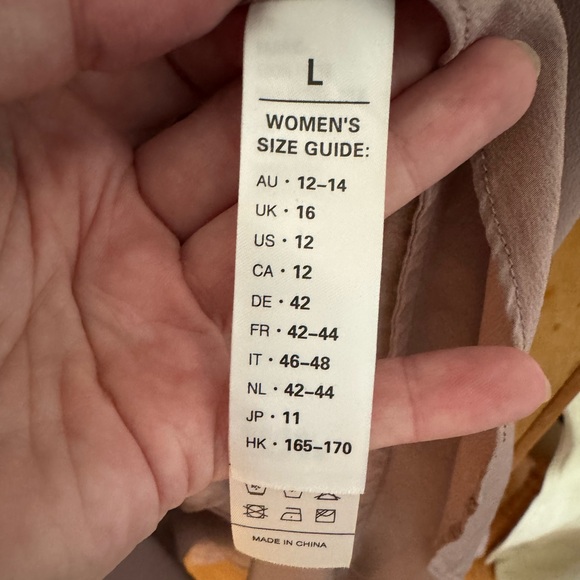 Lilysilk Ruffle Trim V-Neck Silk Dress on Lotus - Picture 9 of 10